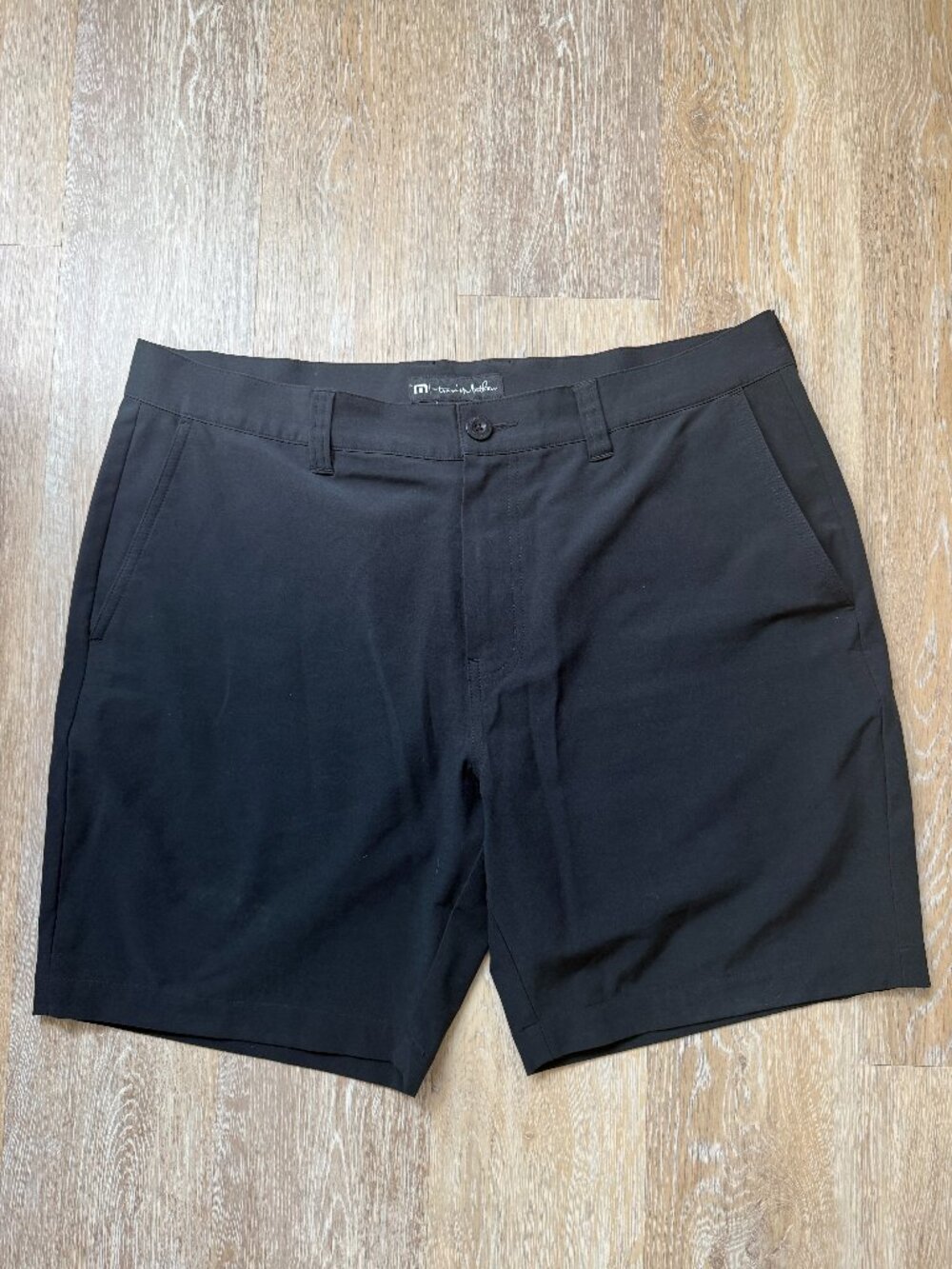 TravisMathew Men's Golf Shorts — Black